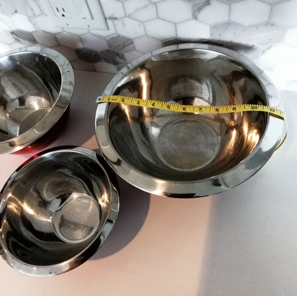Mixing bowls 3 sizes in stainless steel and red - Picture 7 of 8